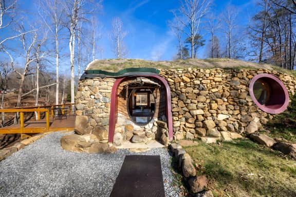 Hobbithouse at the White Lotus Eco Spa Retreat