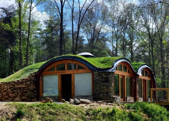 Hobbithouse at the White Lotus Eco Spa Retreat