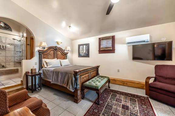 Shire Suite at the White Lotus Eco Spa Retreat
