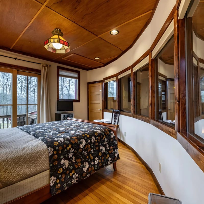 Crows Nest at  the White Lotus Eco Spa Retreat